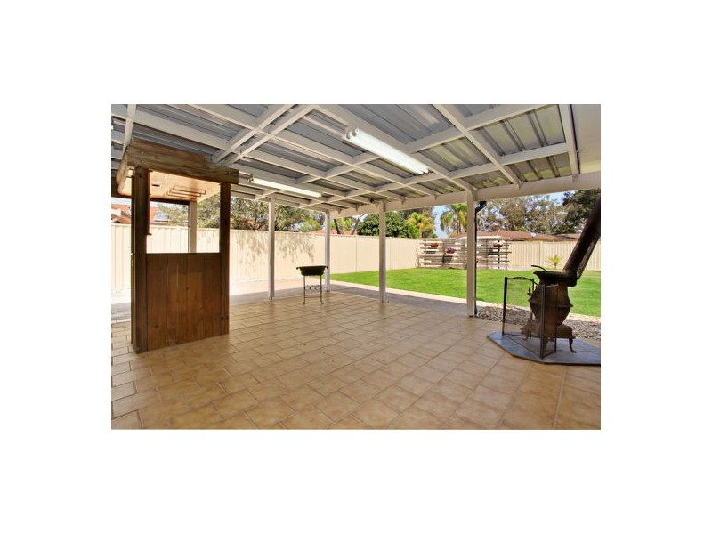 7 Marsden Cres, Bligh Park NSW 2756