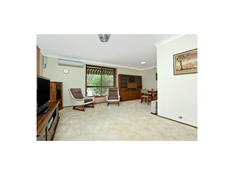 33 Scarsborough Crescent, Bligh Park NSW 2756