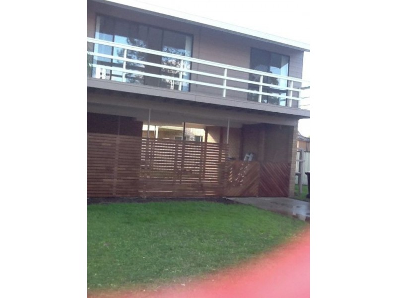 2/55 James Meehan Street, Windsor NSW 2756