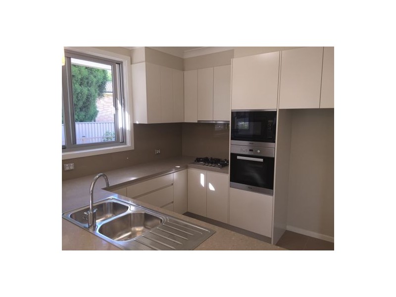 2/50 Kenthurst Road, Dural NSW 2158