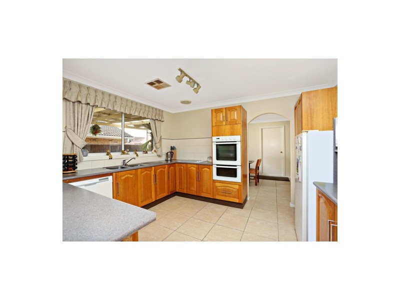 2 Alsop Place, Bligh Park NSW 2756