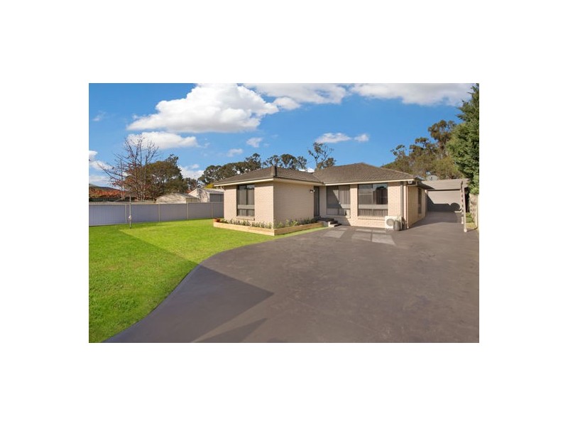 43 Red House Crescent, Mcgraths Hill NSW 2756