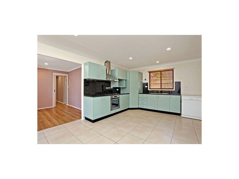 10 Scarsborough Crescent, Bligh Park NSW 2756
