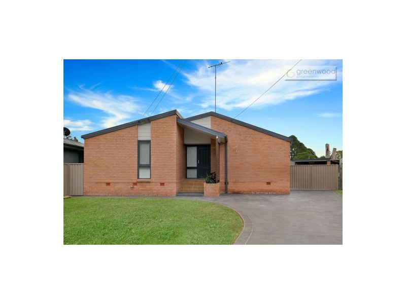 13 Cox Cresent, Richmond NSW 2753