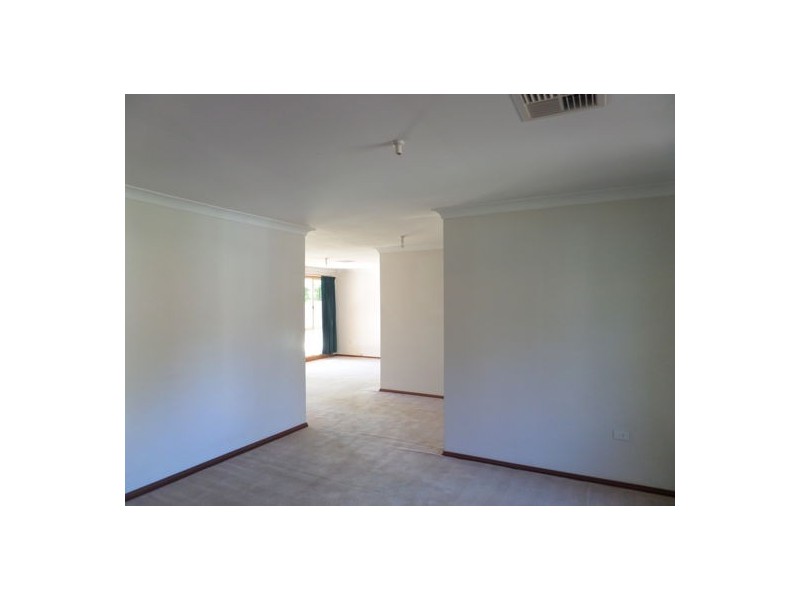 4 Guardian Crescent, Bligh Park NSW 2756