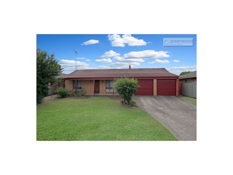 6 Ivy Avenue, Mcgraths Hill NSW 2756