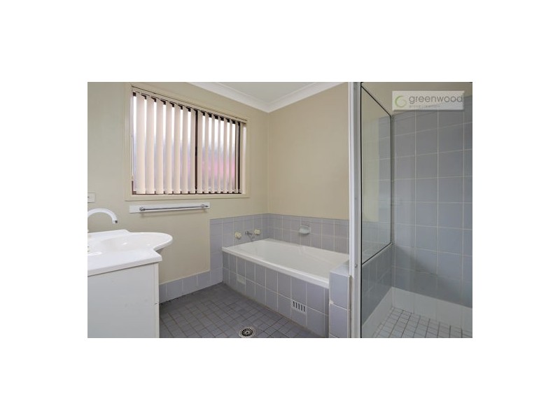 6 Ivy Avenue, Mcgraths Hill NSW 2756