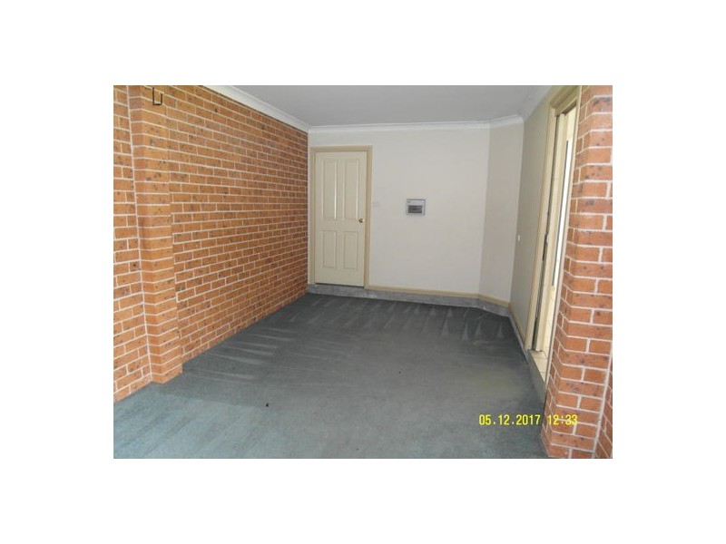 2/303 Macquarie St, South Windsor NSW 2756
