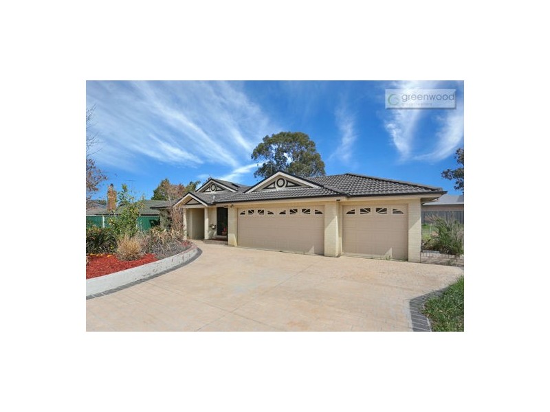 1 Muscharry Road, Londonderry NSW 2753