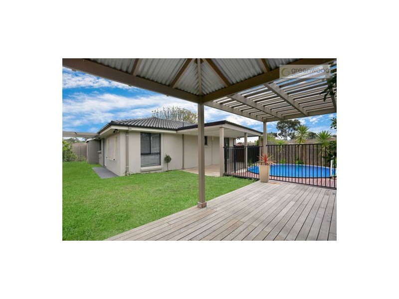 1 Smallwood Road, Mcgraths Hill NSW 2756