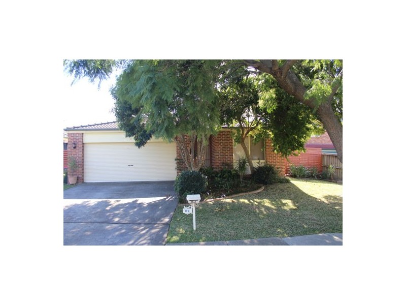 89 Phoenix Ave, Stanhope Gardens NSW 2768