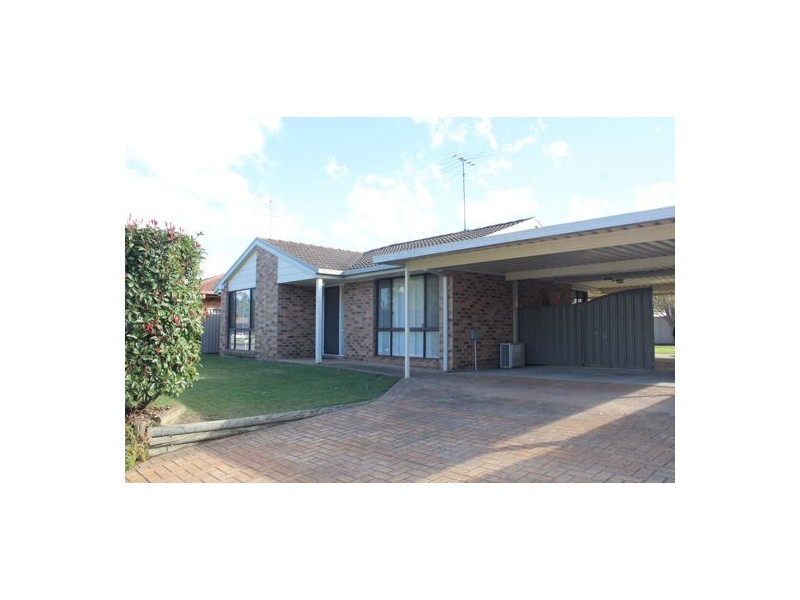 5 Acres Place, Bligh Park NSW 2756