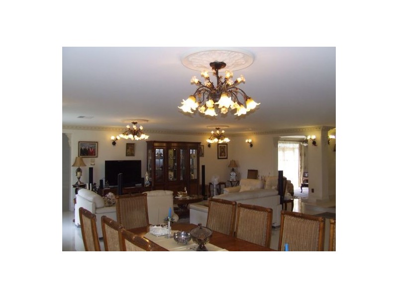 27 Box Road, Box Hill NSW 2765