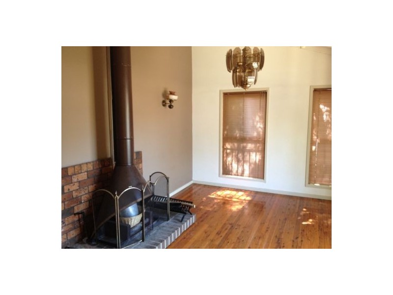 225 Madagascar Drive, Kings Park NSW 2148