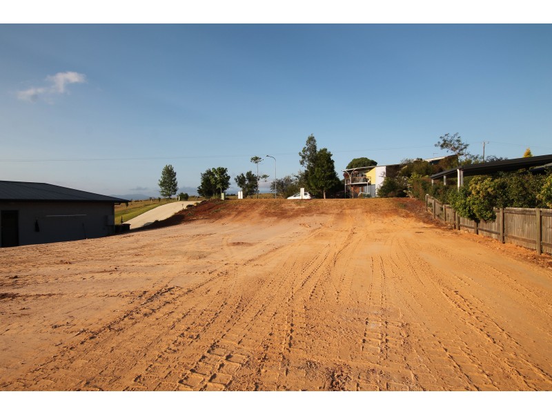 41 Wensley Avenue, Yungaburra QLD 4884