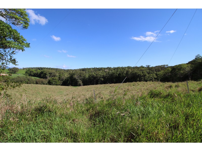 72 Lloyd Road, Yungaburra QLD 4884