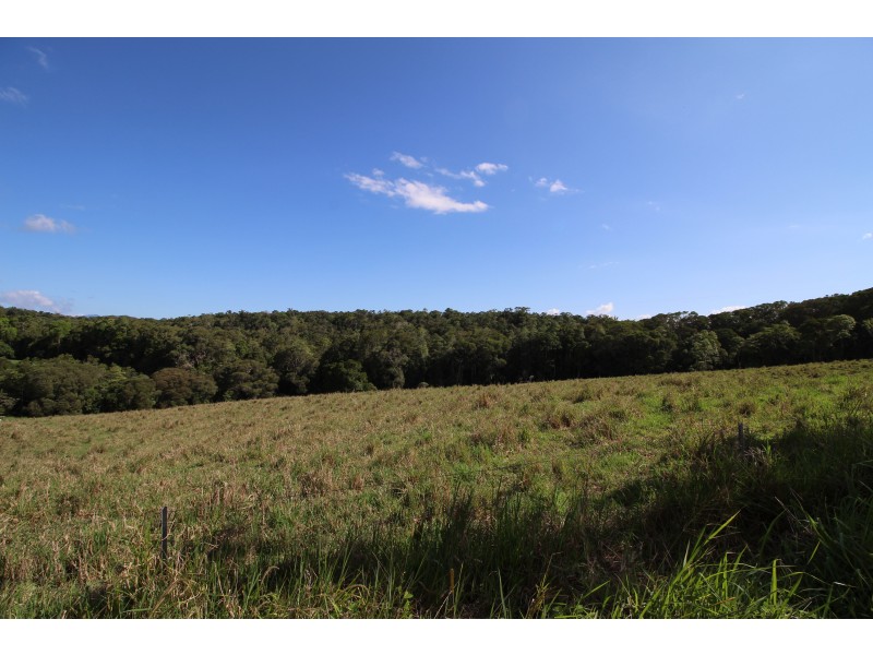 72 Lloyd Road, Yungaburra QLD 4884