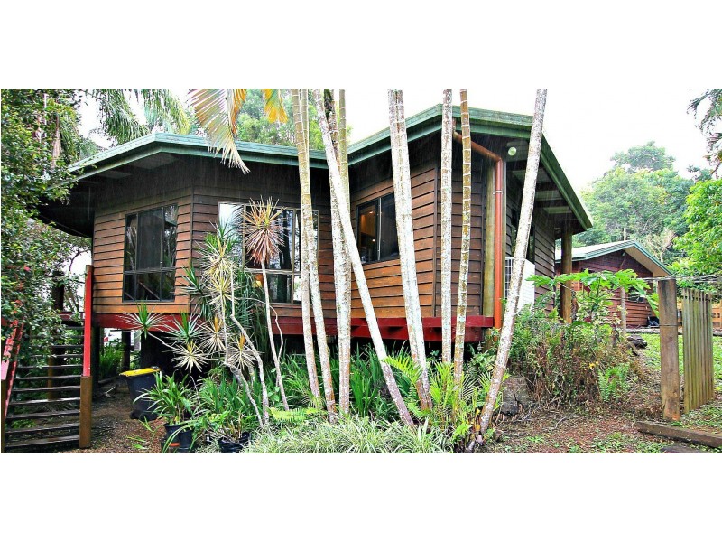 35 Park Avenue, Yungaburra QLD 4884