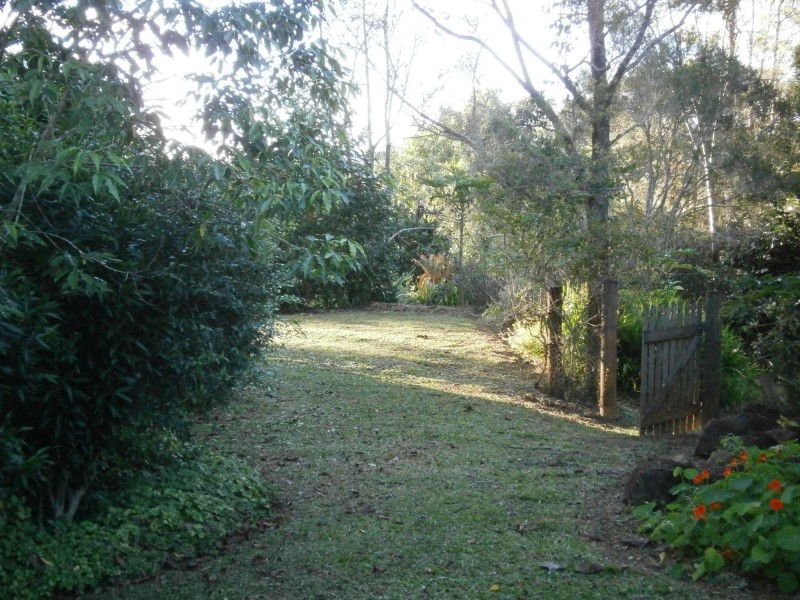 35 Park Avenue, Yungaburra QLD 4884