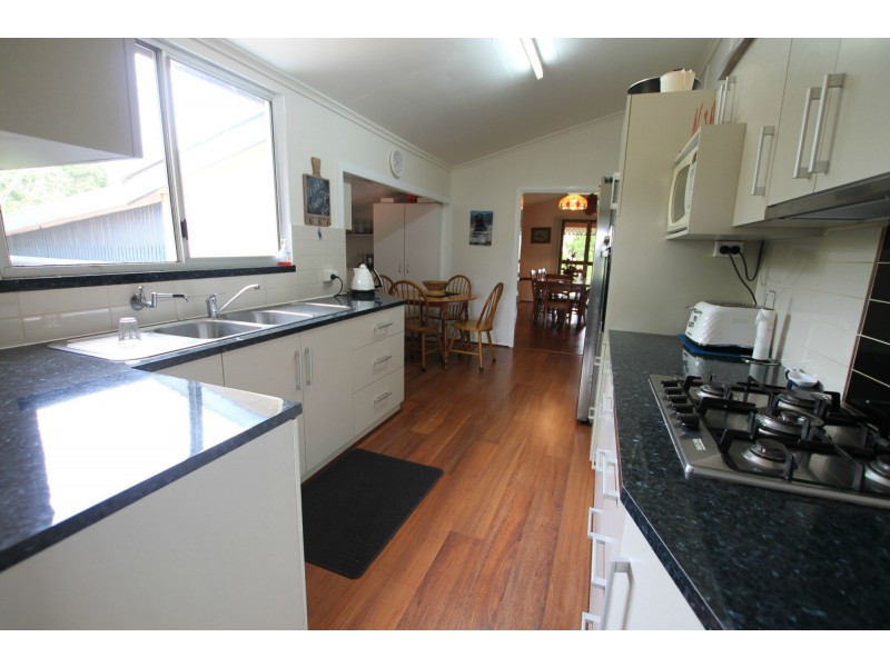 Yungaburra QLD 4884