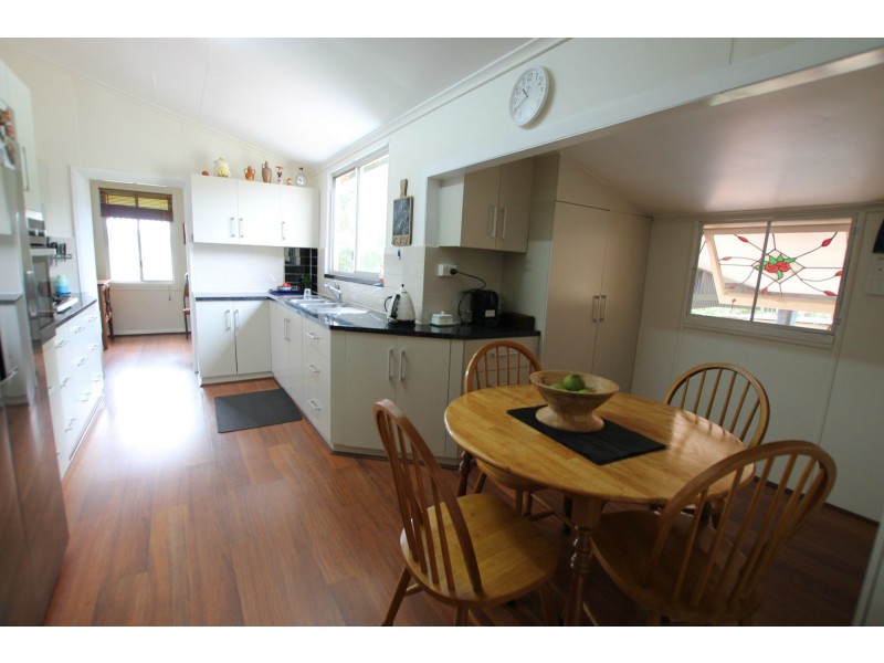 Yungaburra QLD 4884