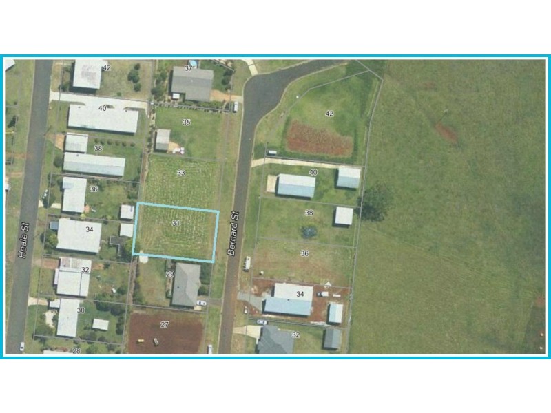 31 Bernard Street, Malanda QLD 4885
