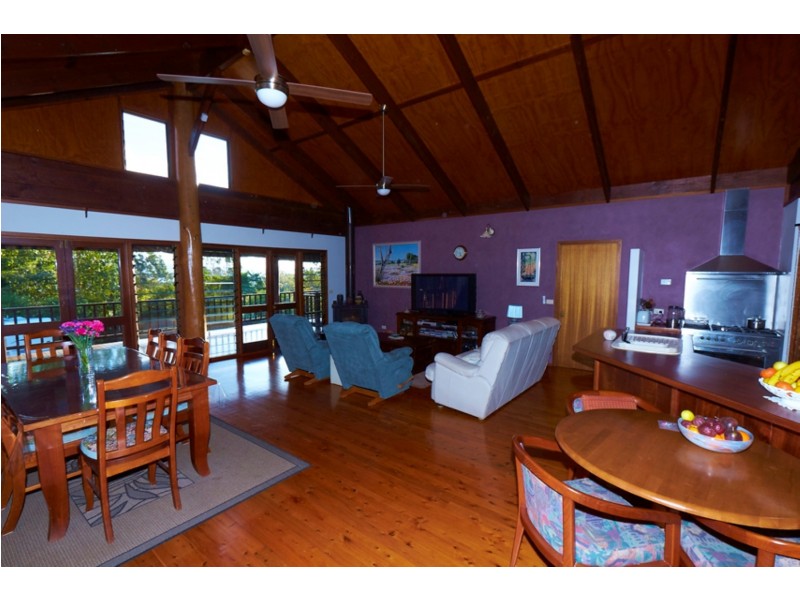 Yungaburra QLD 4884