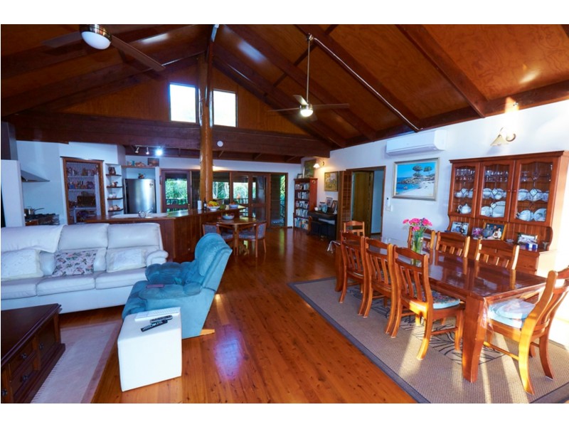 Yungaburra QLD 4884