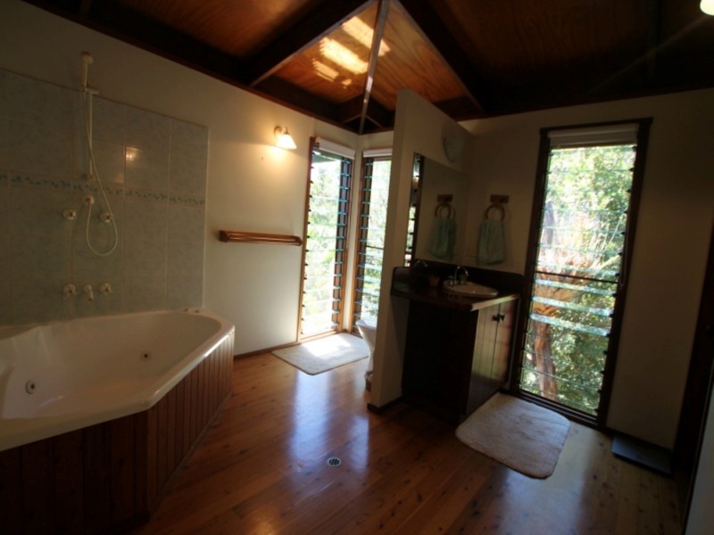 Yungaburra QLD 4884