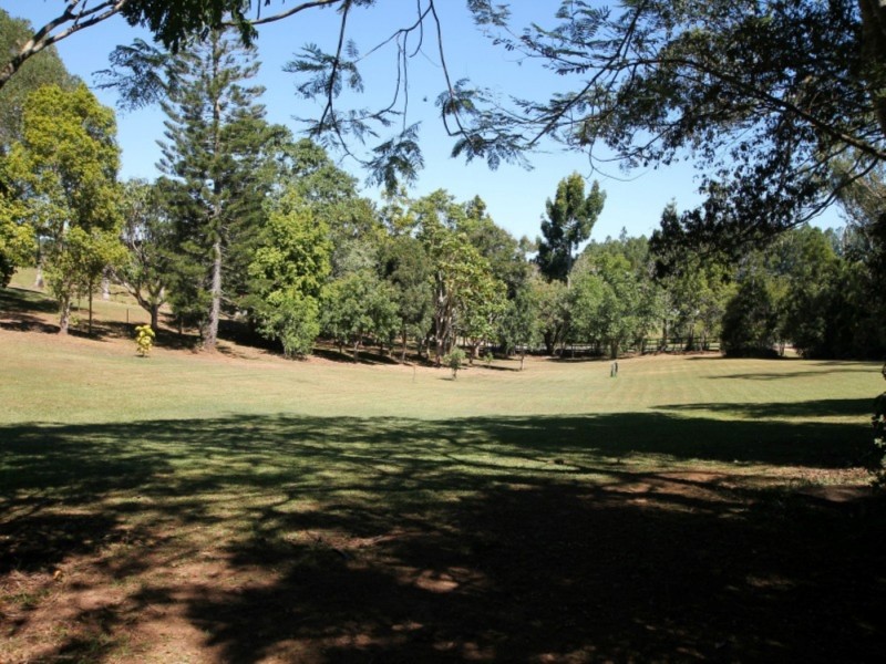 Yungaburra QLD 4884