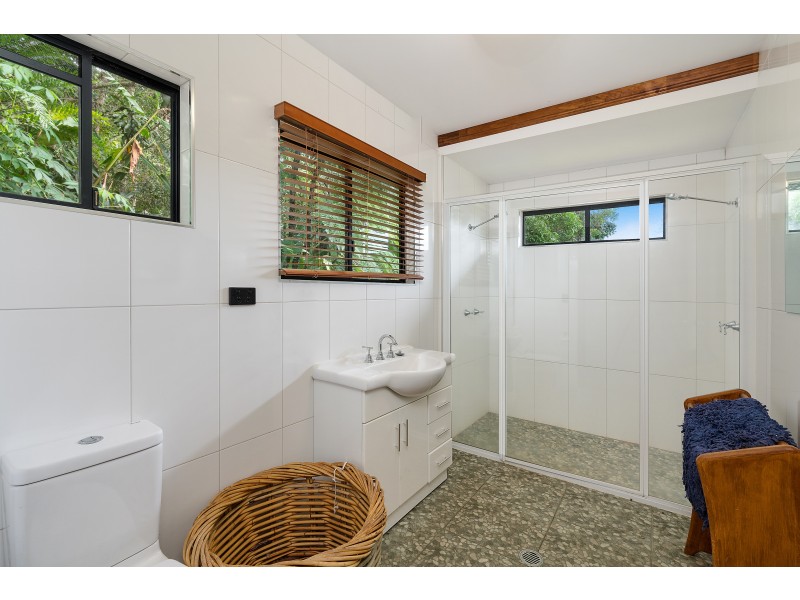 Yungaburra QLD 4884