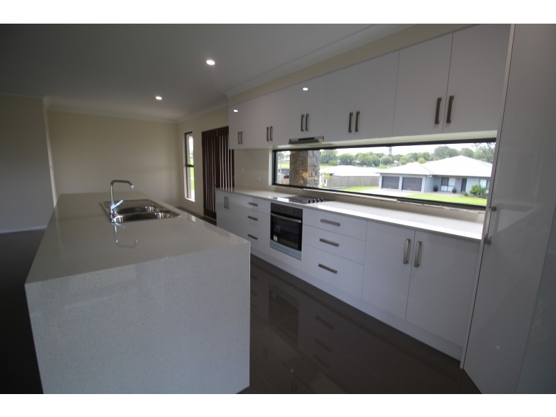 Yungaburra QLD 4884