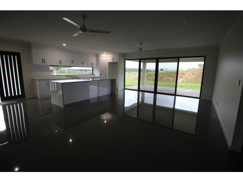 Yungaburra QLD 4884