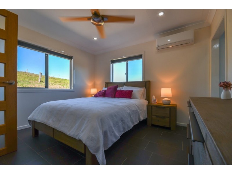 Yungaburra QLD 4884