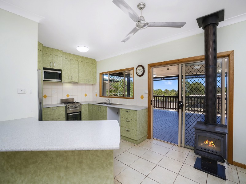 55 Rankine Dr, Tolga QLD 4882