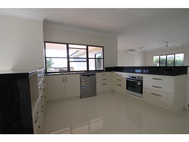Atherton QLD 4883