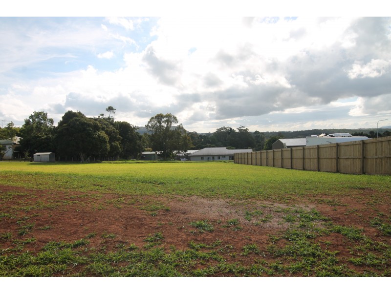 Yungaburra QLD 4884