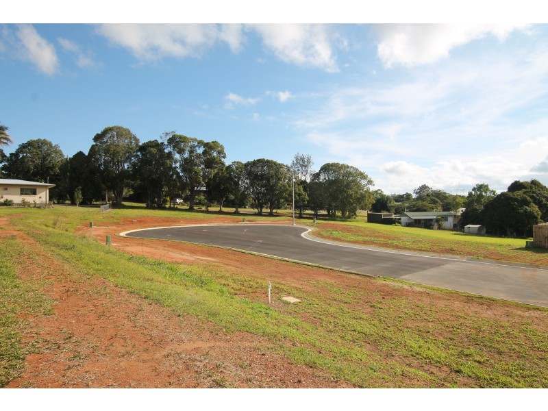 Yungaburra QLD 4884