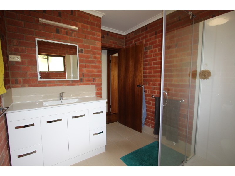 Yungaburra QLD 4884