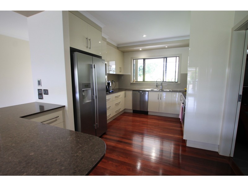 Tolga QLD 4882