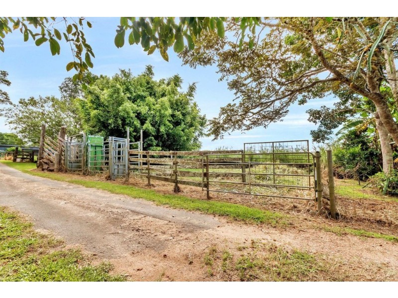 57 Denny Road, Yungaburra QLD 4884