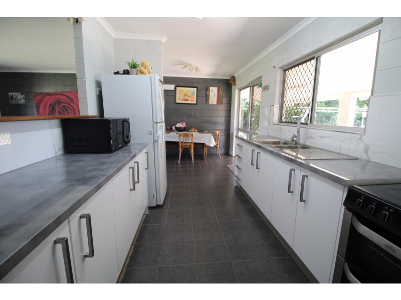 Yungaburra QLD 4884