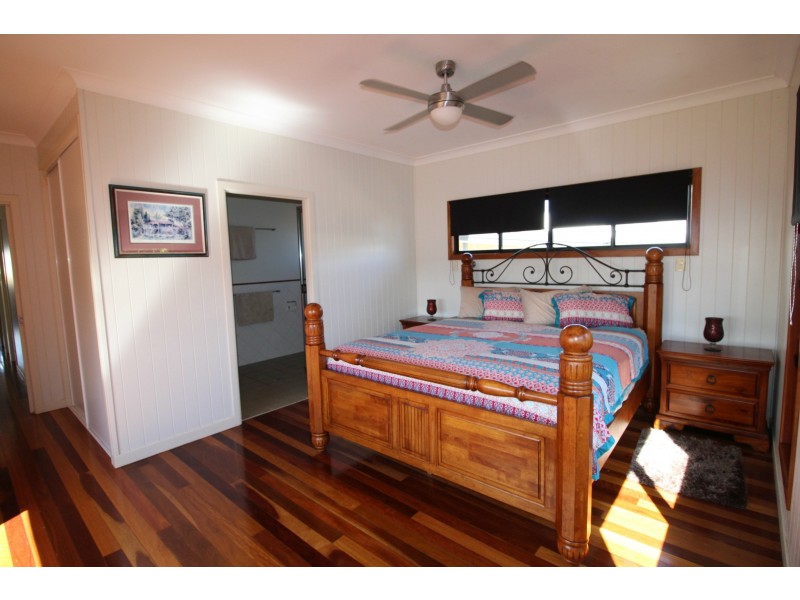 Yungaburra QLD 4884