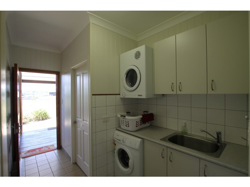 Yungaburra QLD 4884