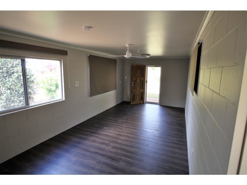 8 Coolibah Cl, Yungaburra QLD 4884