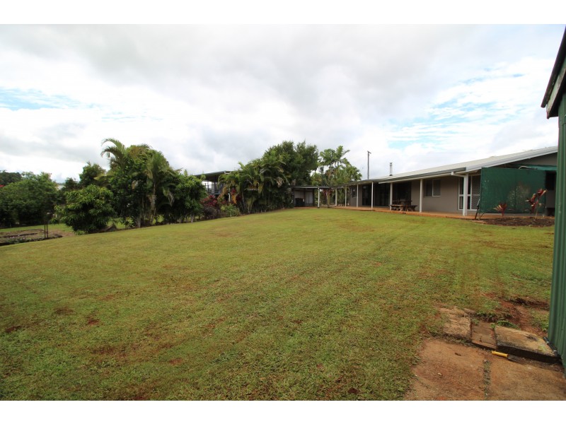 8 Coolibah Cl, Yungaburra QLD 4884