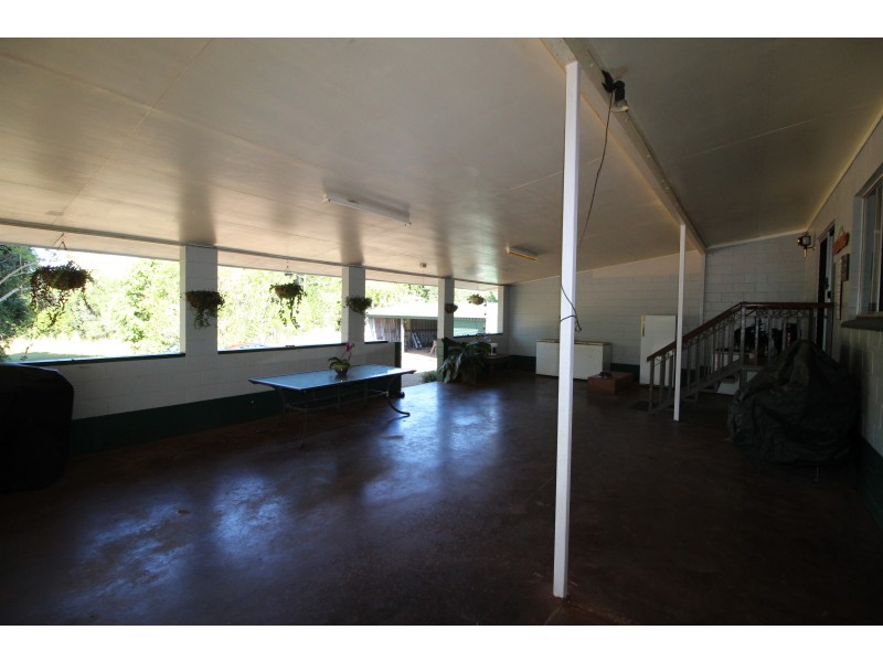 174 Anderson Rd, Peeramon QLD 4885