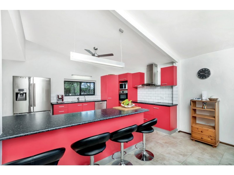 9 Kluck Rd, Yungaburra QLD 4884