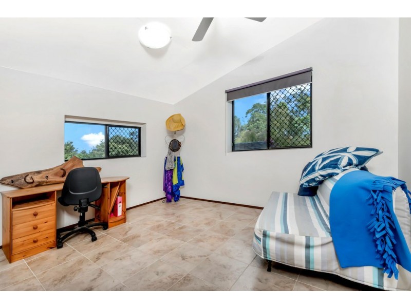 9 Kluck Rd, Yungaburra QLD 4884