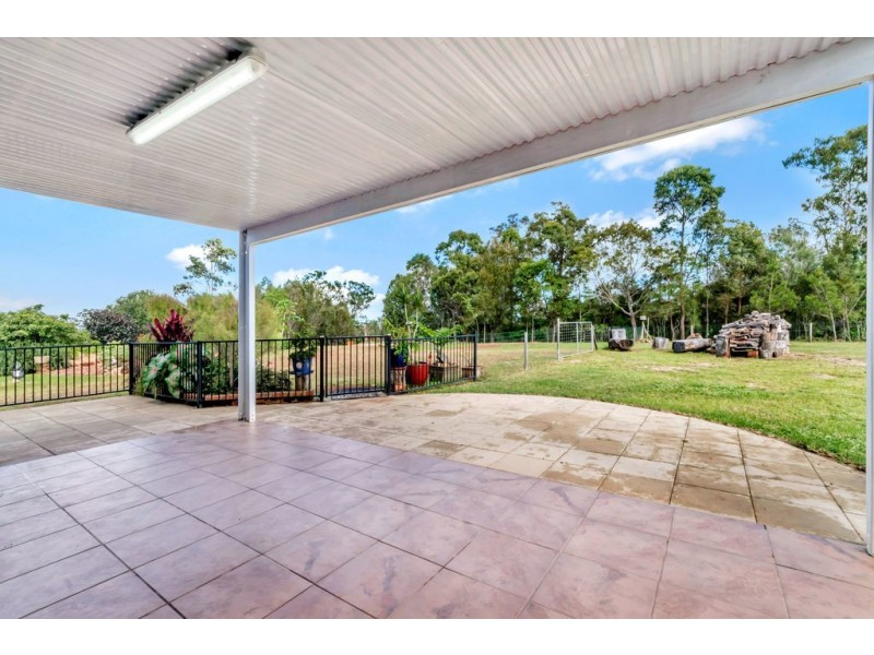 9 Kluck Rd, Yungaburra QLD 4884